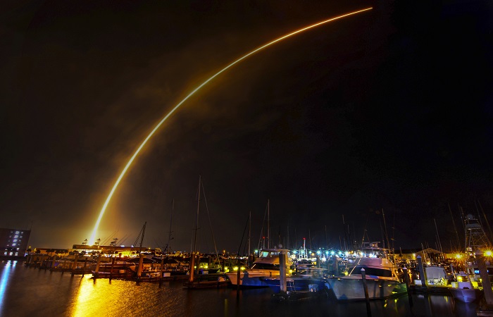 SpaceX готовится вывести на орбиту новую партию интернет-спутников Starlink