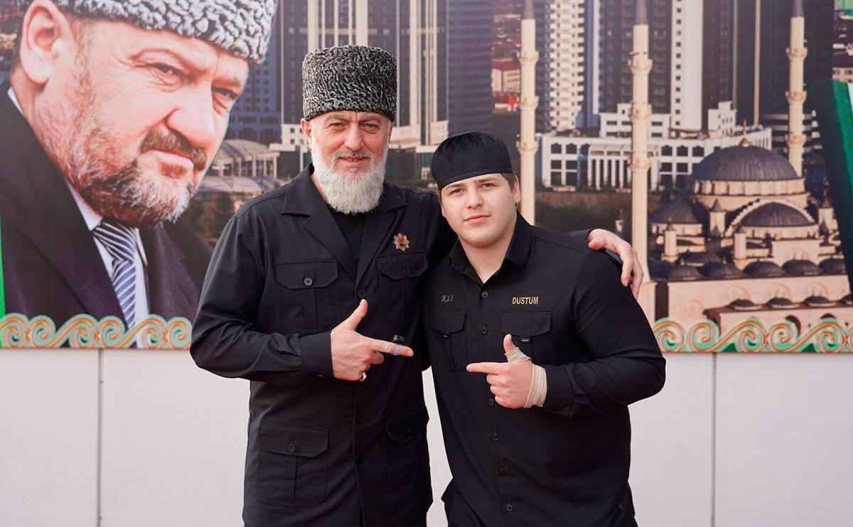 Власти Чечни ответили на обвинение сына Кадырова в избиении задержанного