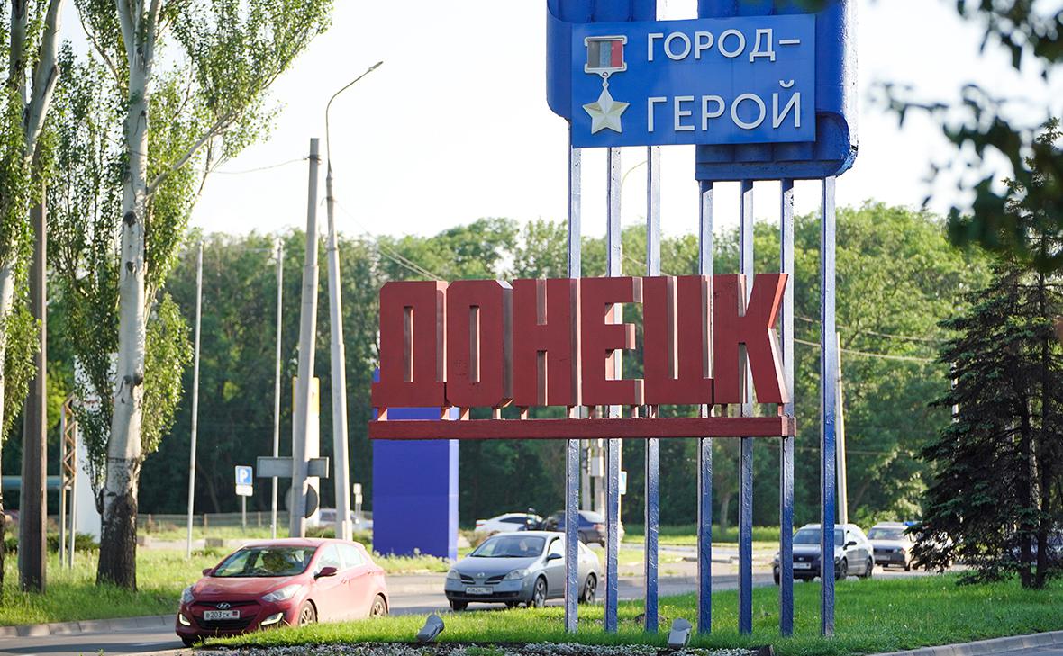 Мэр сообщил о прямом попадании по многоэтажке при обстреле Донецка