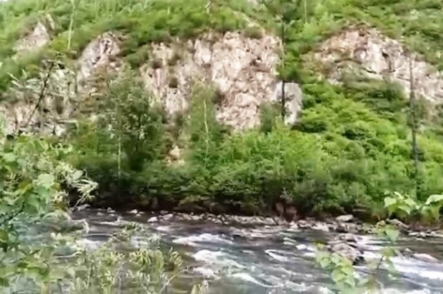 На севере Бурятии при сплаве по реке пропала группа из пяти человек