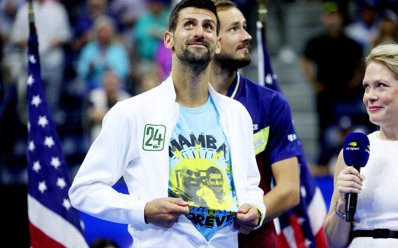 Джокович заплакал после победы над Медведевым в финале US Open. Видео