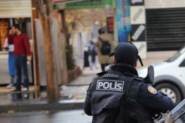 В Турции задержали более 900 человек по подозрению в терроризме