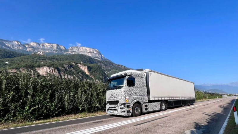 Электрические грузовики способны преодолевать за сутки от 1000 до 1720 км