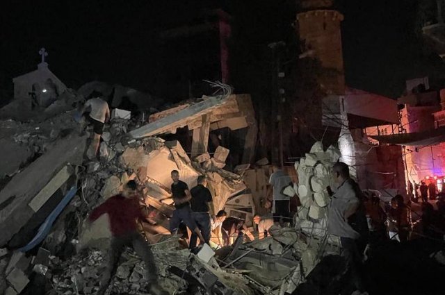 В Сети появились кадры разрушенной в результате удара церкви в Газе