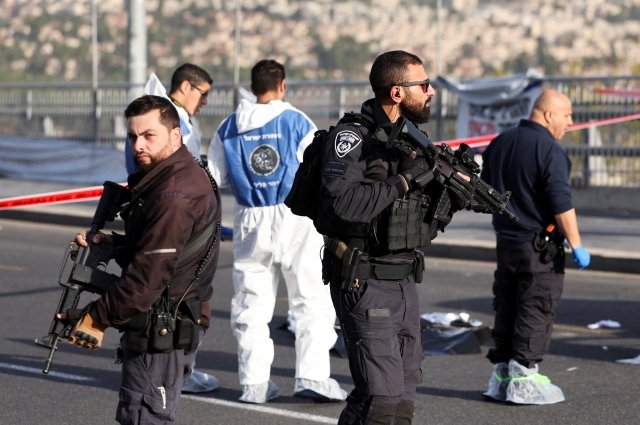 Число погибших в результате теракта в Иерусалиме возросло до трех