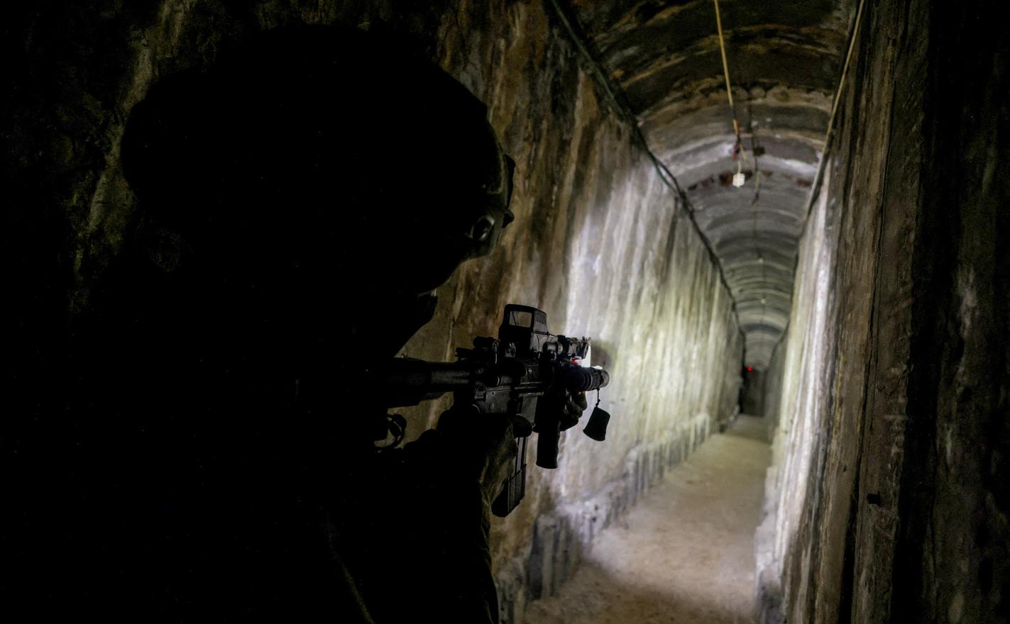 Израиль задумал затопить туннели ХАМАС под сектором Газа