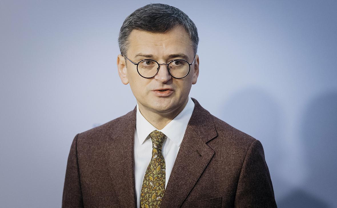 Кулеба заявил, что Киев может «прыгать и танцевать» для вступления в ЕС