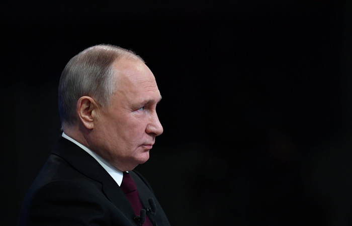 Путин подписал закон об отмене двойного НДС при перепродаже автомобилей дилерами