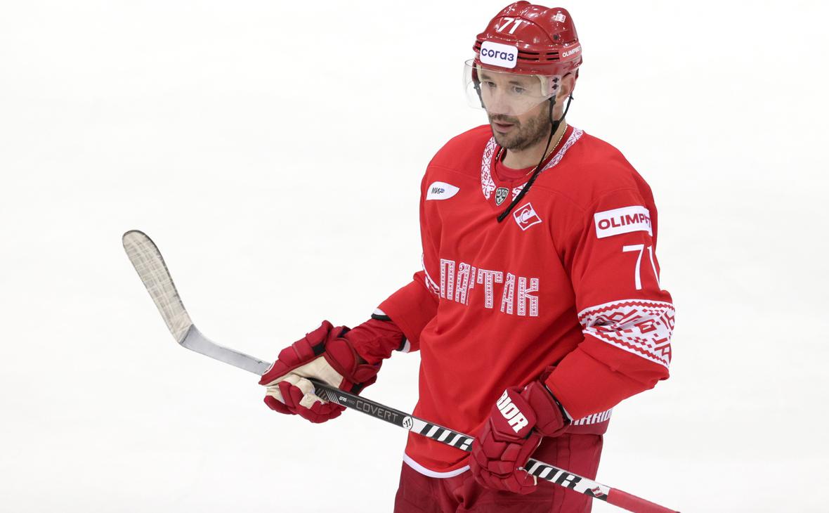 Ковальчук забросил шайбу во втором матче «Спартака» в КХЛ подряд