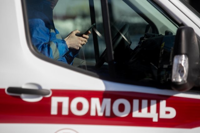На Урале водитель сбил насмерть бежавшую в магазин за мандаринами девочку