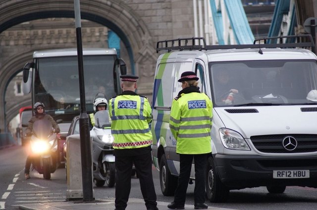 Daily Mail: подростка убили на глазах 30 тысяч человек в Лондоне