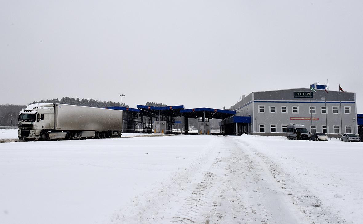На границе России и Белоруссии ввели ограничения для грузовиков