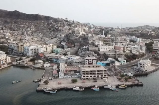 ВМС Британии сообщили об атаке беспилотника на судно у берегов Йемена