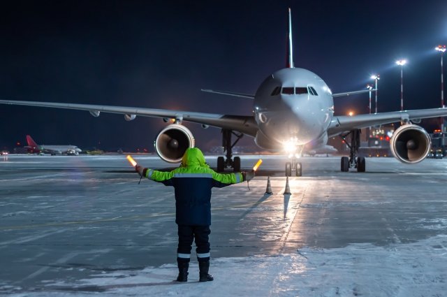 Самолет вынужденно сел в Новосибирске из-за технической неисправности
