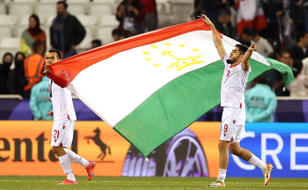 Сборная Таджикистана по футболу вышла в плей-офф дебютного Кубка Азии