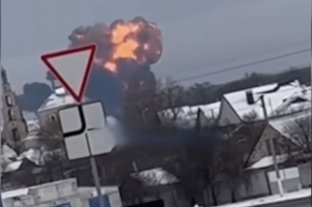 Жительница Белгородской области сообщила о двух взрывах при крушении Ил-76