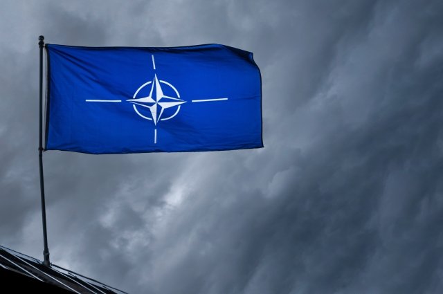 Политолог из США допустил причастность НАТО к авиакатастрофе с Ил-76