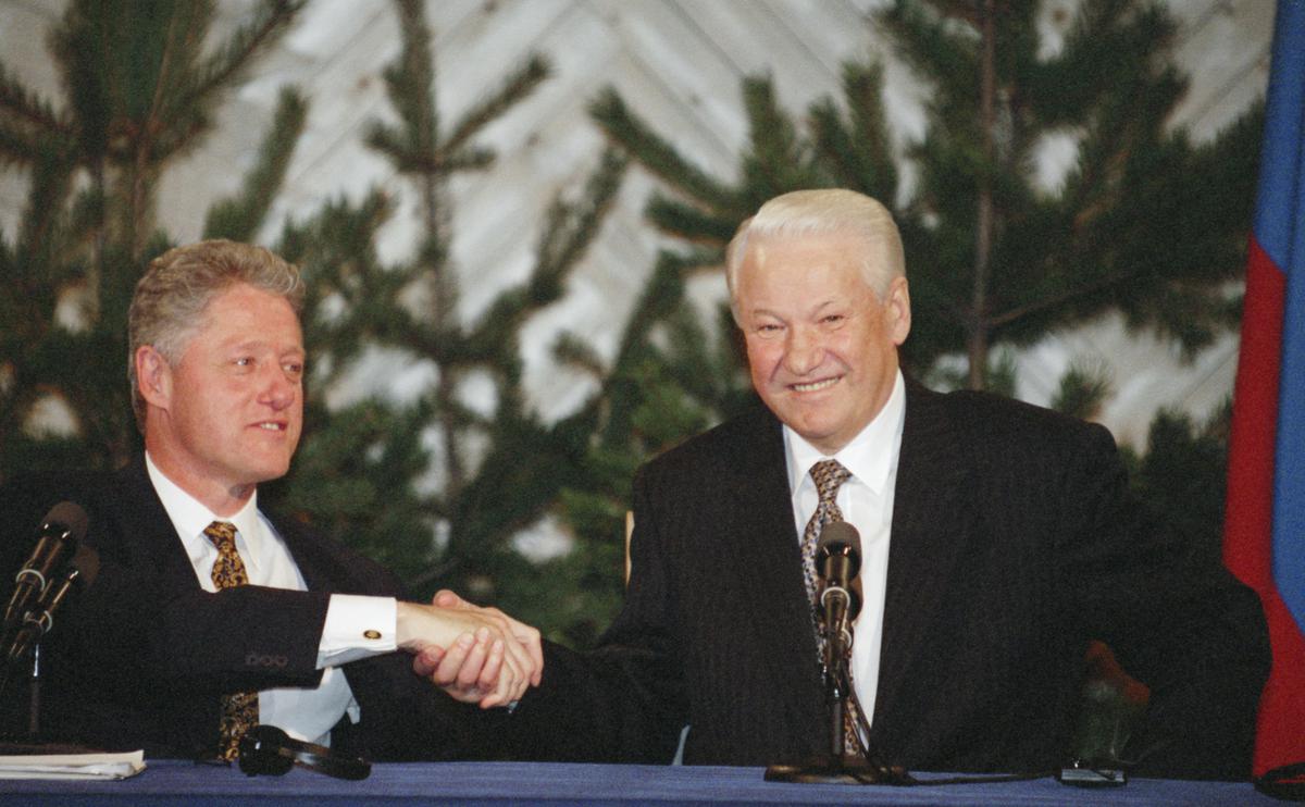 Ельцин заявлял Клинтону, что Россия «должна первой вступить в НАТО»