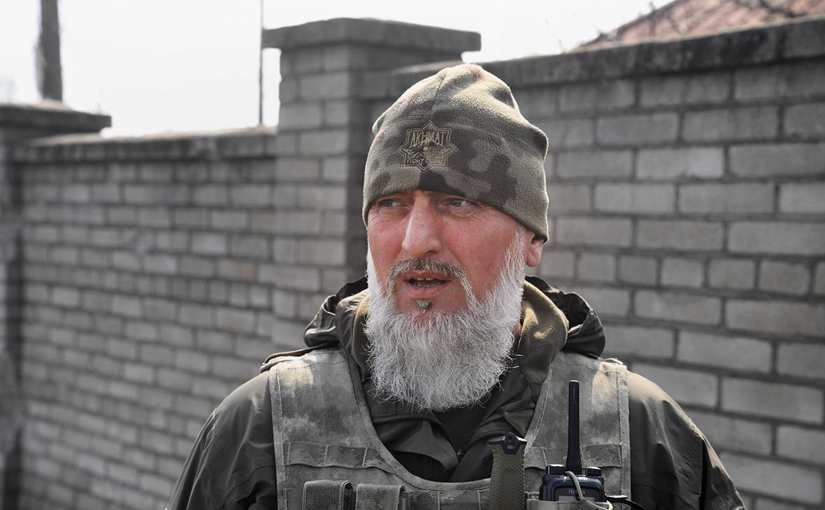 Путин присвоил депутату от Чечни звание генерала