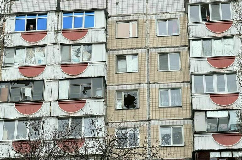 В результате атаки на Белгород повреждены 10 многоквартирных домов