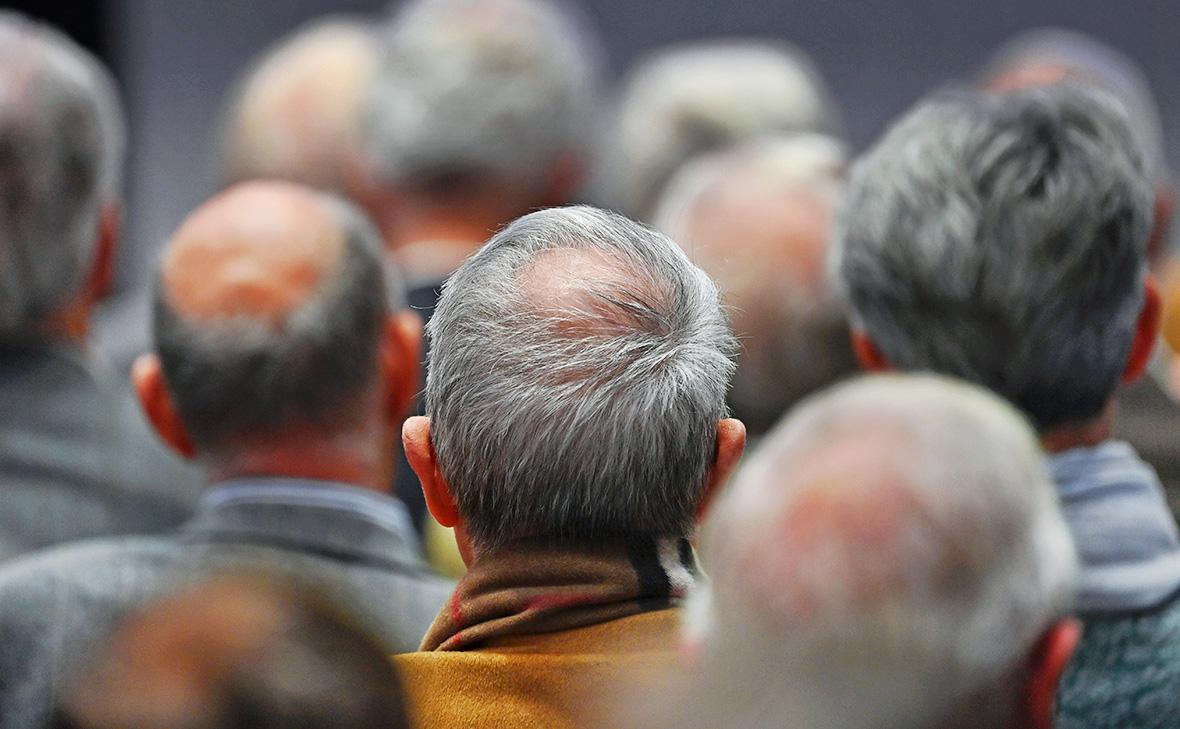 Швейцарцы отказались повышать пенсионный возраст и одобрили 13-ю пенсию