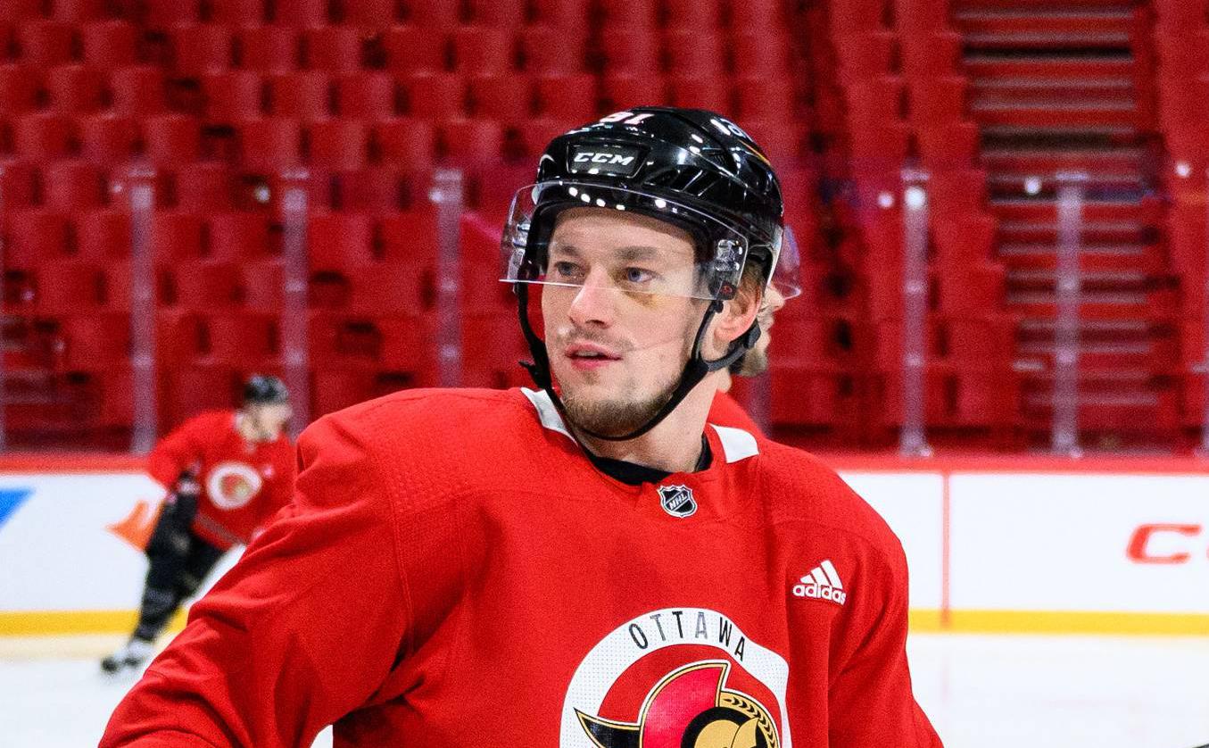 Тарасенко стал третьей звездой дня в НХЛ во второй игре после смены клуба