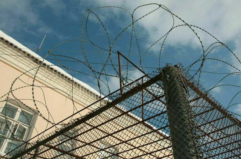 Тяжелобольных заключенных хотят выпускать из тюрьмы без задержек