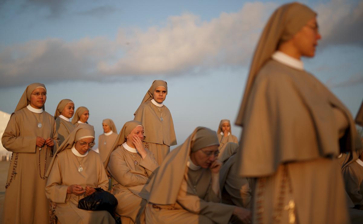 FT сообщила о «современном рабстве» в католической организации «Опус Деи»