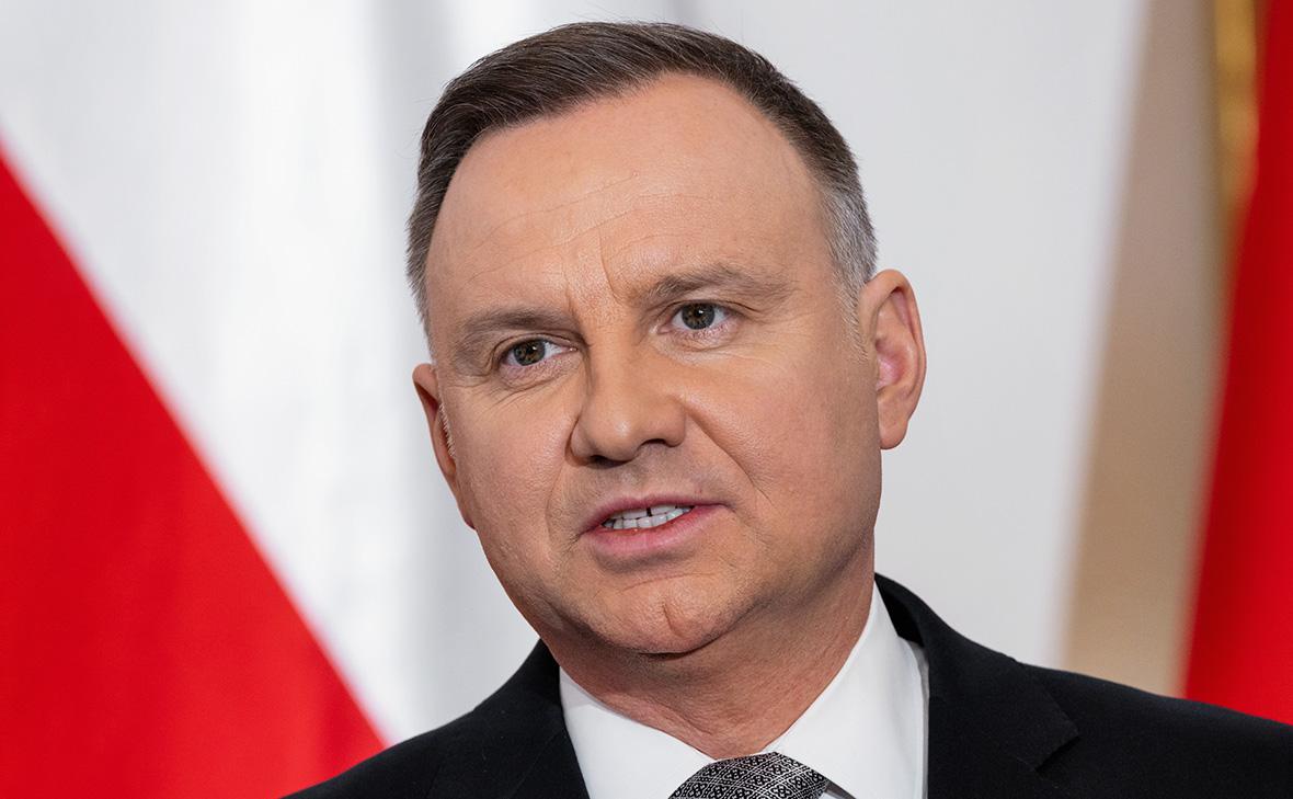 Президент Польши наложил вето на закон о продаже орального контрацептива