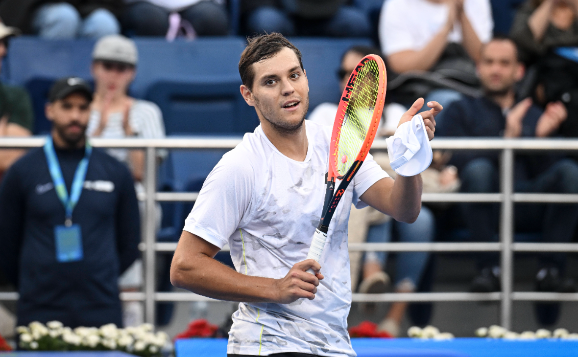 Россиянин Котов во второй раз в сезоне вышел в четвертьфинал турнира ATP