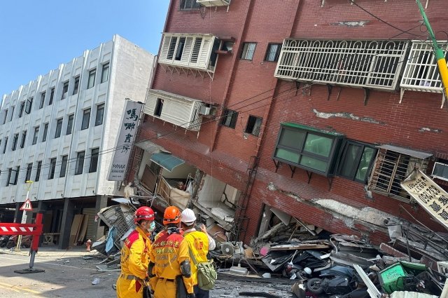 Число пострадавших после землетрясения на Тайване достигло 1038 человек