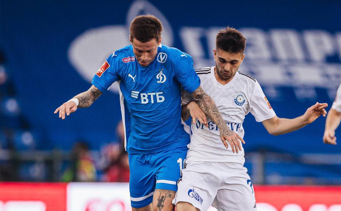 Первый с ноября гол Смолова помог «Динамо» победить «Оренбург» в Кубке