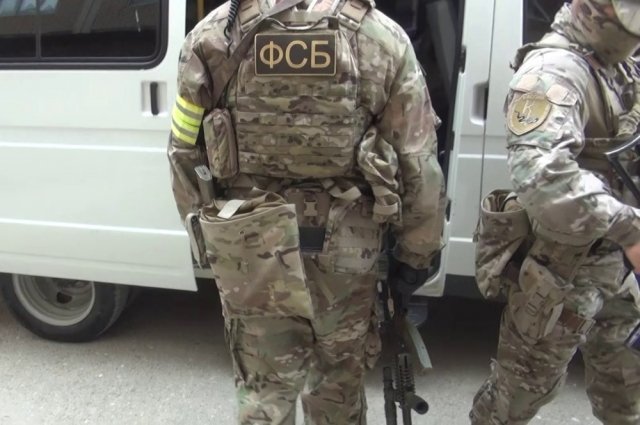 ФСБ: в Кузбасе осудили на 9 лет мужчину, собиравшегося служить в ВСУ