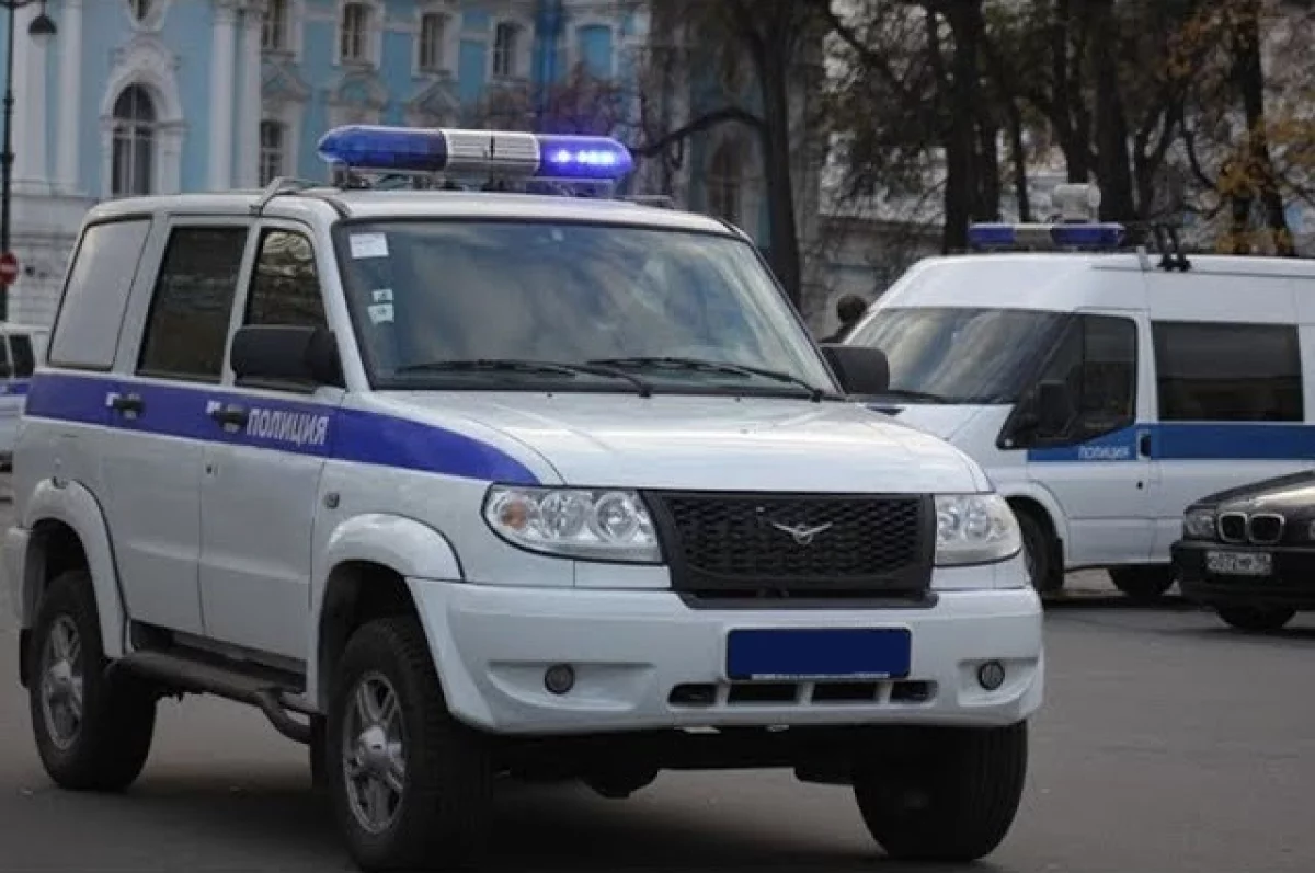 В Петербурге ликвидировали мужчину, выстрелившего в полицейского в упор