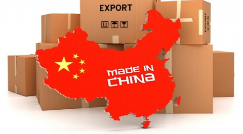 Экспорт из Китая стремительно сокращается