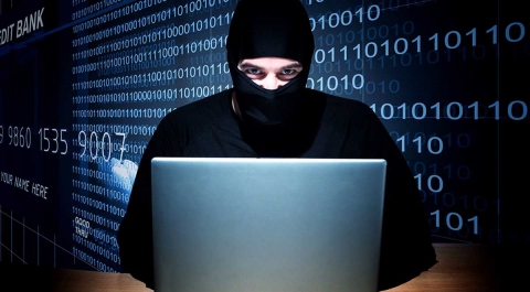 В России задержали укравших более миллиарда рублей хакеров