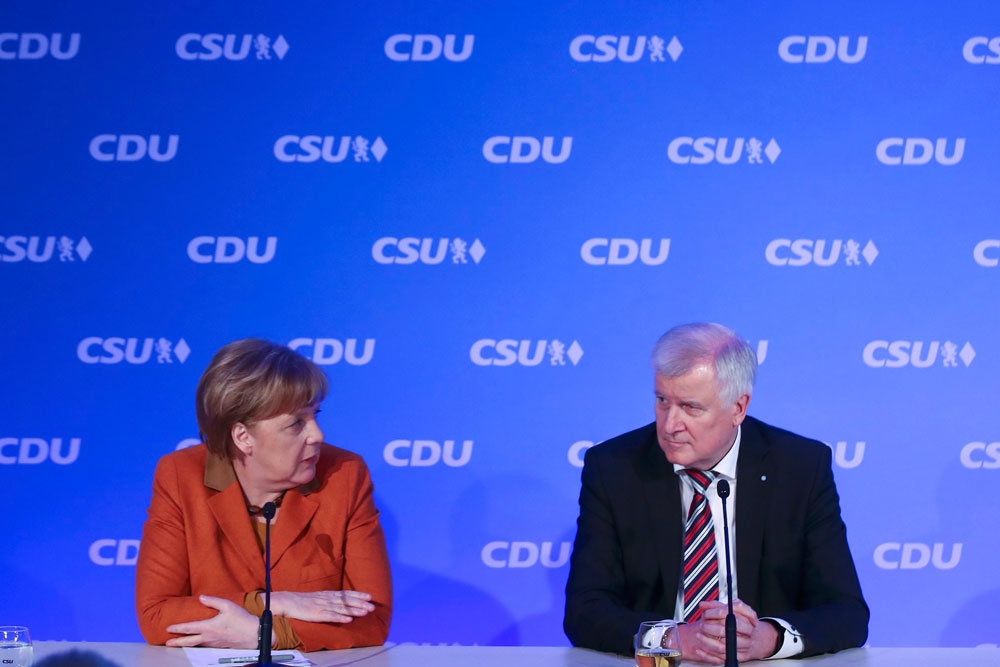 Немцы впервые отдали предпочтение не Меркель