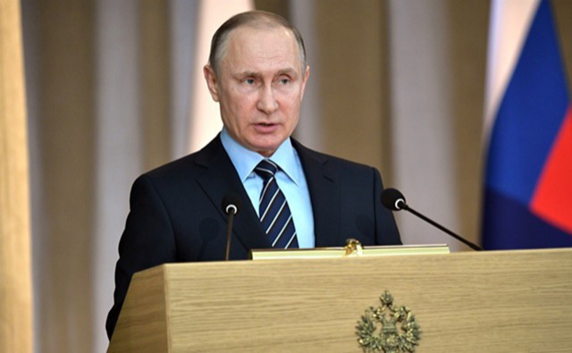 Путин потребовал ужесточить борьбу с коррупцией