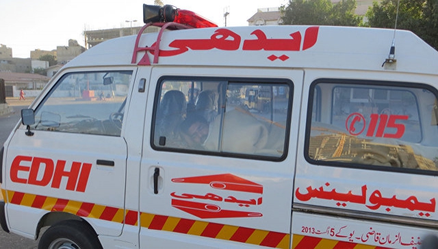 В Пакистане автобус упал в ущелье, 11 человек погибли