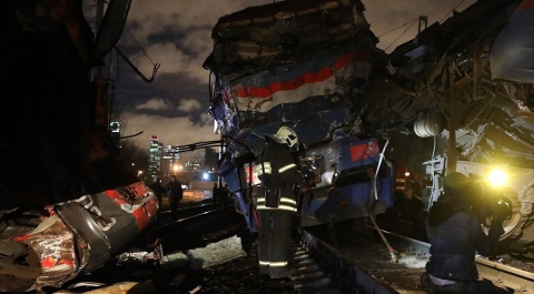 Авария поездов в Москве произошла из-за отказа тормозов электрички
