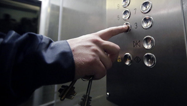 Москвичи могут потребовать замены лифта, установленного менее 25 лет назад