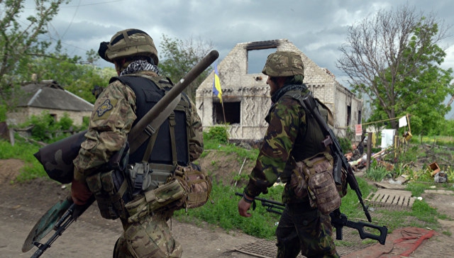 Около 500 украинских военных покончили с собой за время операции в Донбассе