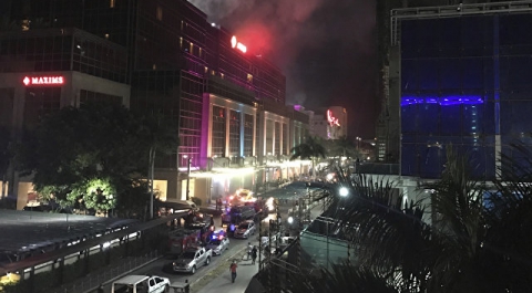 Число жертв пожара в отеле в Маниле выросло до 36 человек