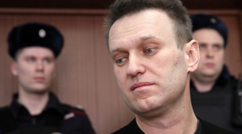 Навальный заявил, что не будет исполнять решение суда по иску Усманова