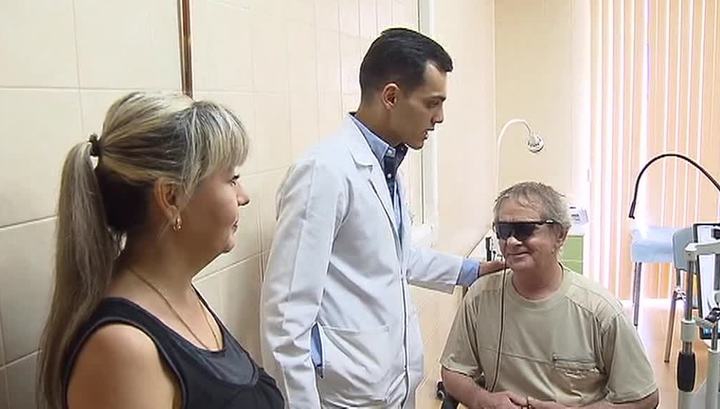 Бионический глаз вернул слепому пациенту зрение