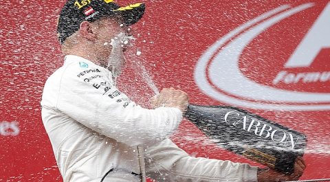 Гонщик Mercedes Боттас выиграл Гран-при Австрии