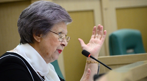 Сенатор Горячева возмутилась "сверхвысокими" ценами в столовой Совфеда