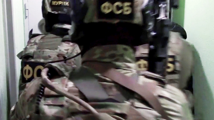ФСБ и МВД изъяли у подпольных оружейников около 18 кг взрывчатки