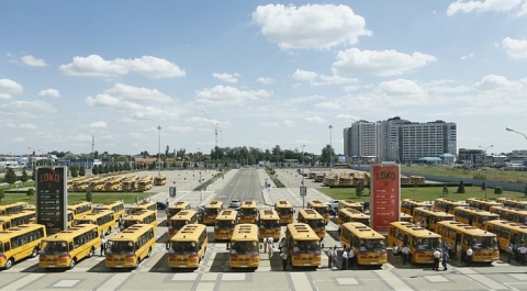 Кубанские школы получили 113 новых автобусов