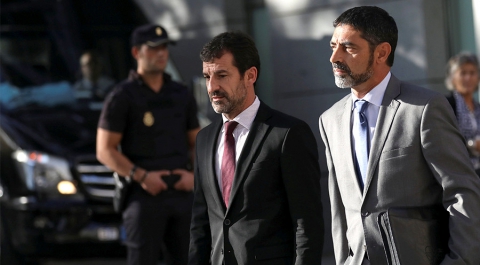 Суд оставил на свободе главу правоохранительных органов Каталонии